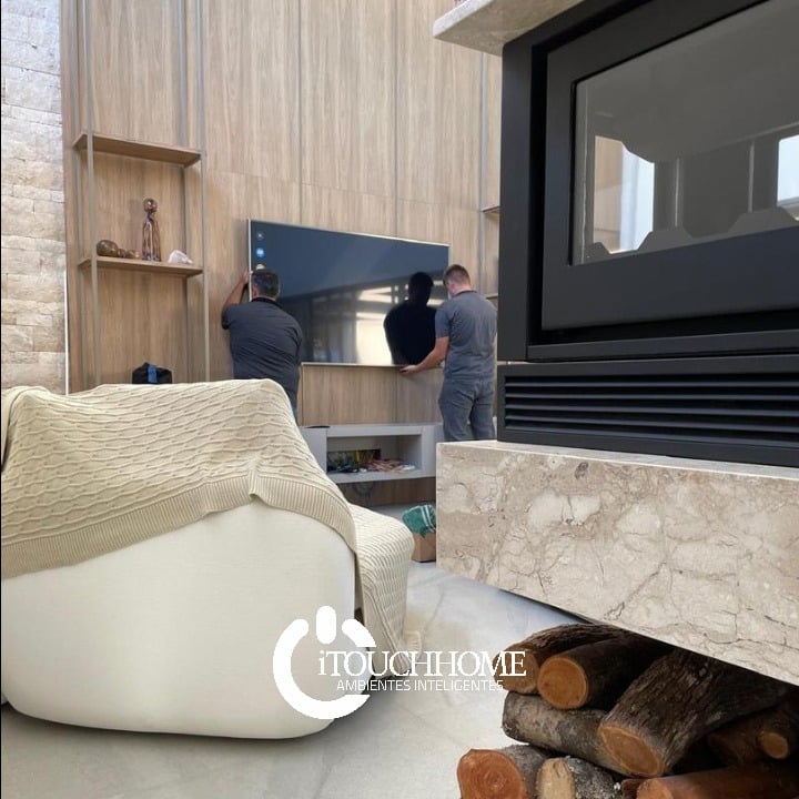 Serviços iTouchHome